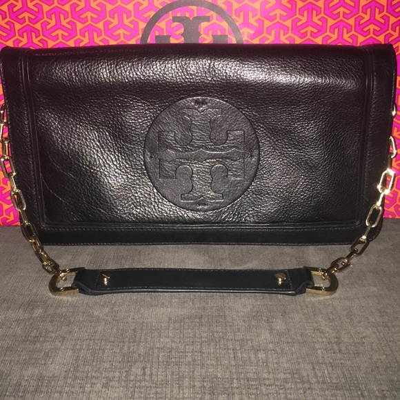 Tory Burch Handbags - Tory Burch Reva handbag